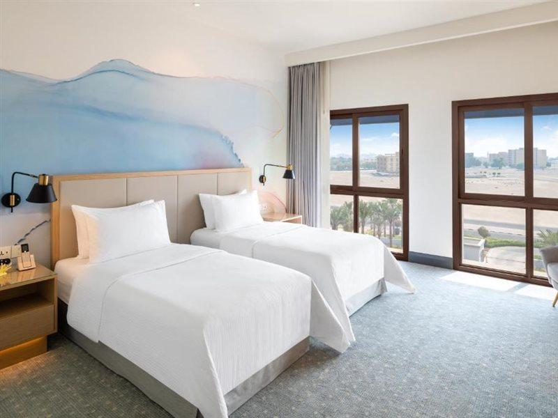 Vida Beach Resort Umm Al Quwain Ngoại thất bức ảnh Deluxe Room